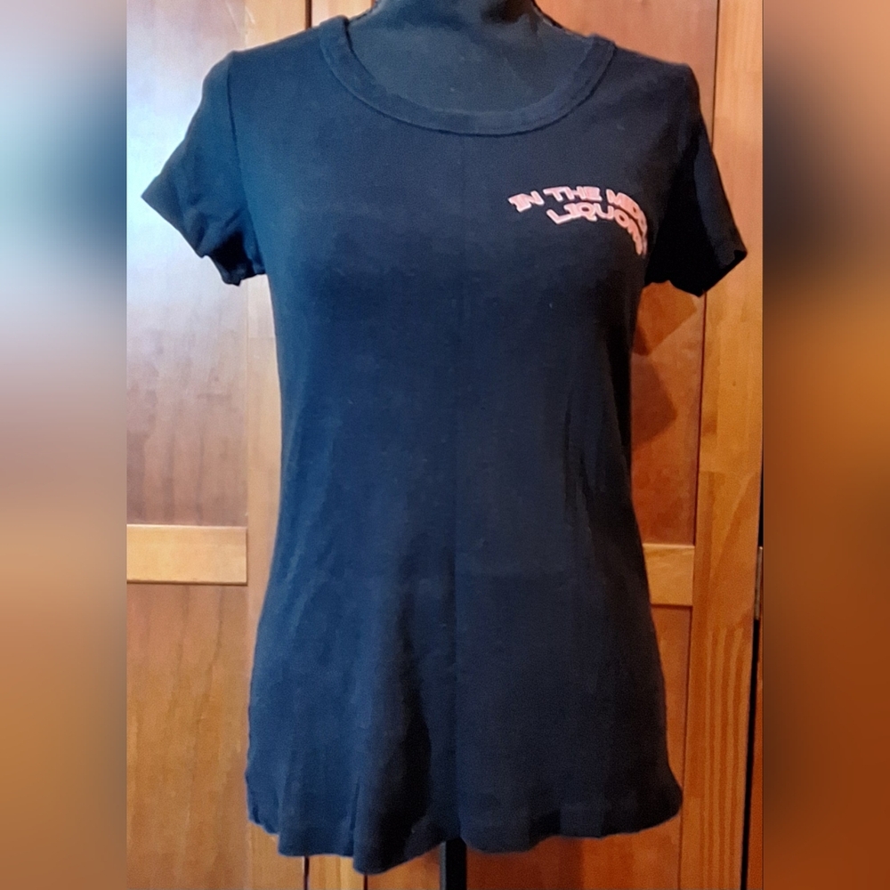 BELLA t-shirt Size L